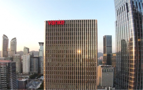 深圳萬(wàn)科玻璃幕墻發(fā)光字工程